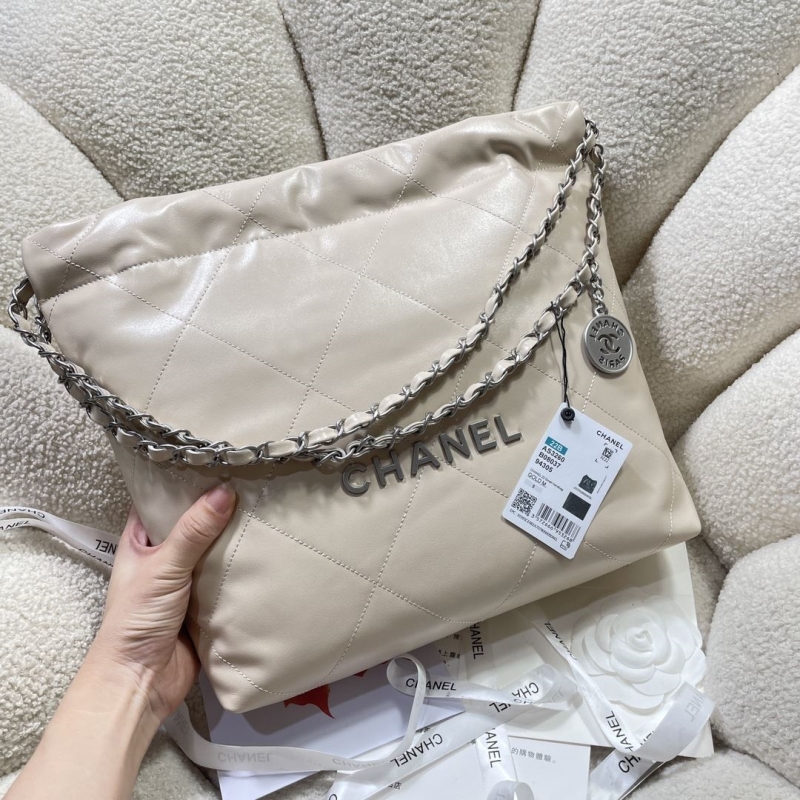 Ch**el hobo 22 bags